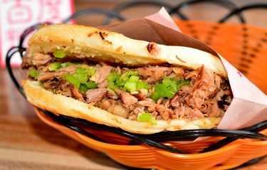 三星老张肉夹馍-豆腐脑