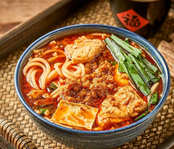 哎西家-锅锅麻辣粉鸡公煲